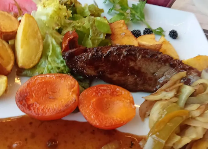 אתר קמפינג Le Pluvier Des Fougeres Villegusien-le-Lac